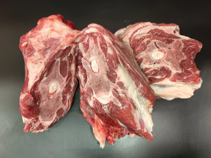 Шея баранья на кости